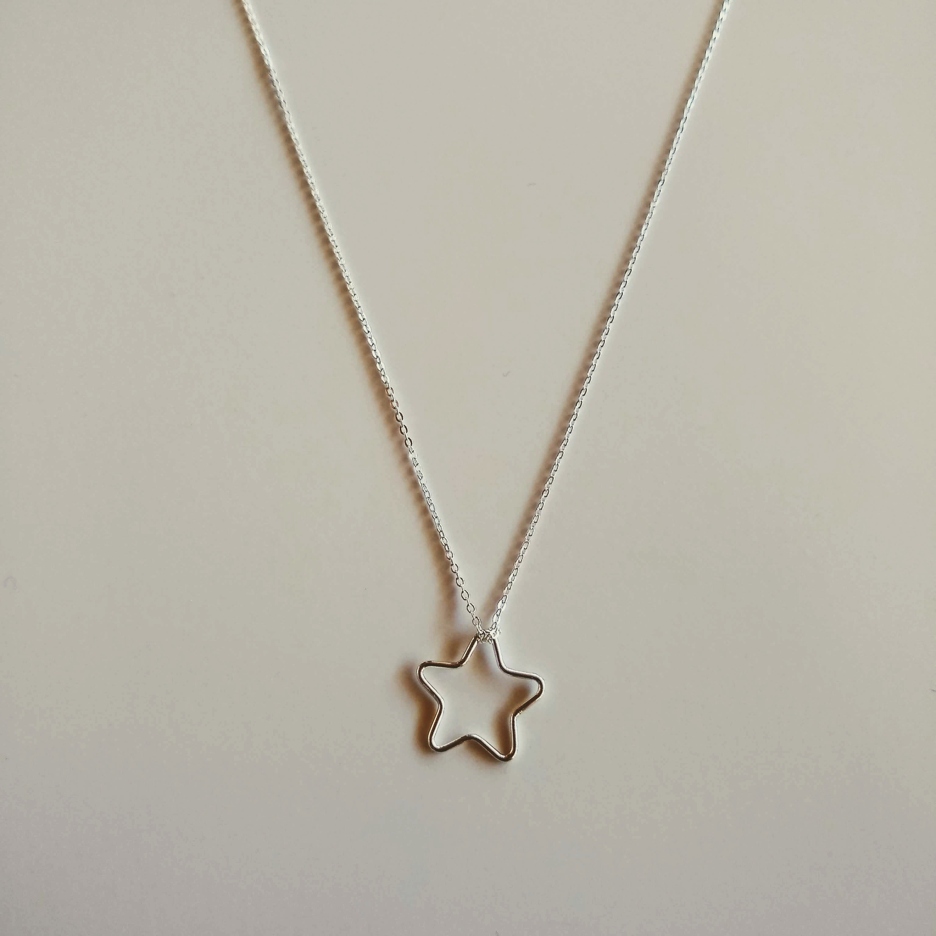 【YEGG】25ss Wood star necklace Star Pendant Necklace, Vintage Celestial Silver Stern Star